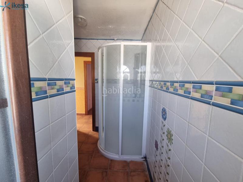 Foto f6b5bf12-1f6c-4c88-ba7a-edd4b3ba2a8f. Casa adossada amb piscina a Los Tablones - La Garnatilla Motril