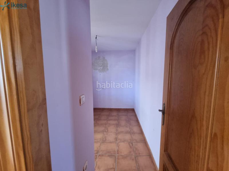 Foto fe4281a4-bd8b-4c1b-9d0c-8a4975d758c8. Casa adossada amb piscina a Los Tablones - La Garnatilla Motril