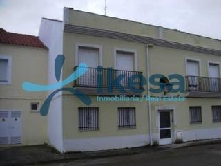 Pis a Burguillos del Cerro. Piso en burguillos del cerro  badajoz