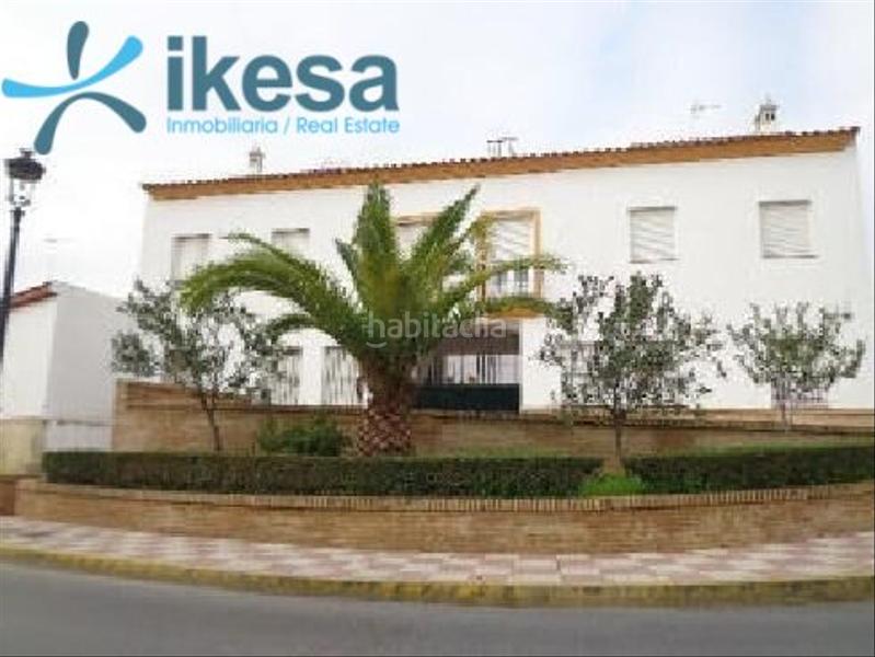 Foto df18da76-d2ad-40b5-b56e-028c3582a4f8. Aparcament cotxe a Almonte Almonte