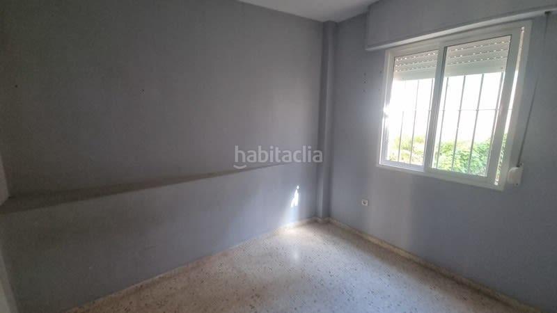 Foto 91e4fd56-b6b2-48a9-bb9d-5d0eae3b302b. Piso  3 habitaciones venta flash en Bajadilla - Fuente Nueva Algeciras