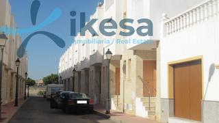 Casa adossada a Vera Ciudad. Venta de vivienda en vera, almería. venta en cesión de remate.