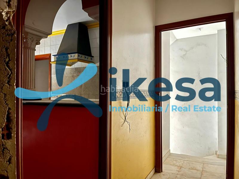 Foto 9ac91fb0-4c3a-4e12-879d-4ed823570710. Casa adossada a Morón de la Frontera