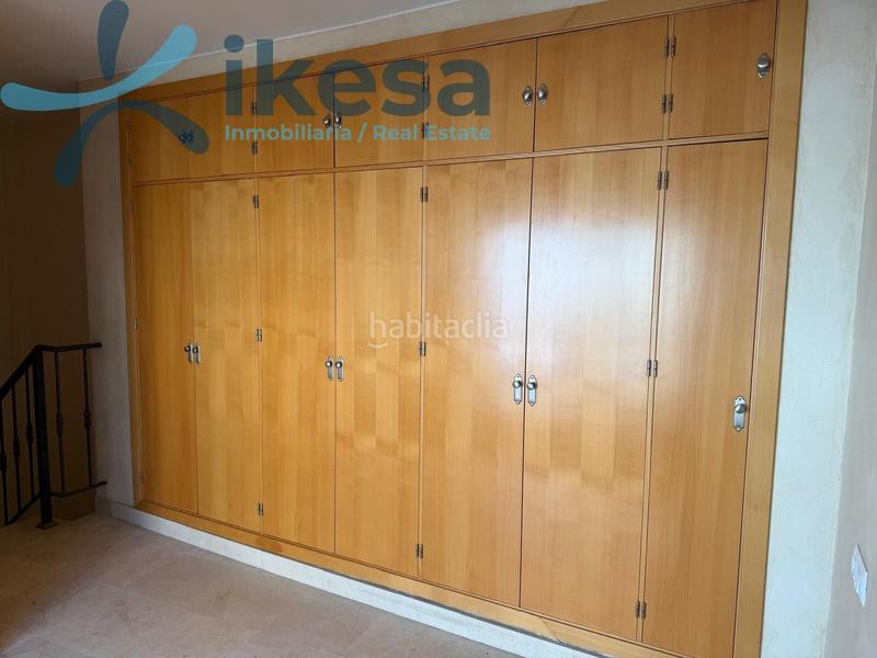 Foto 952a31db-d7a7-4655-95df-deea592e719a. Attique dans Feria Sevilla