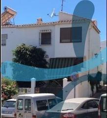 Maison jumelée à Almijara. Venta de casa adosada en nerja, málaga. activo inmobiliario sin