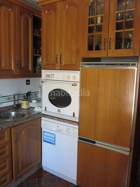Foto 459d0dd2-9742-4a65-b3ee-fd711f9b7790. Casa amb aparcament piscina a Cazalla de la Sierra