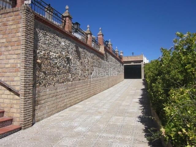 Foto 9d9c65fc-e824-4e7a-98bd-e97567568f55. Casa amb aparcament piscina a Cazalla de la Sierra