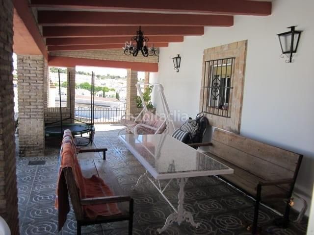 Foto ca0481cd-fcb3-48ef-b69f-d6c8982f78e4. Casa amb aparcament piscina a Cazalla de la Sierra