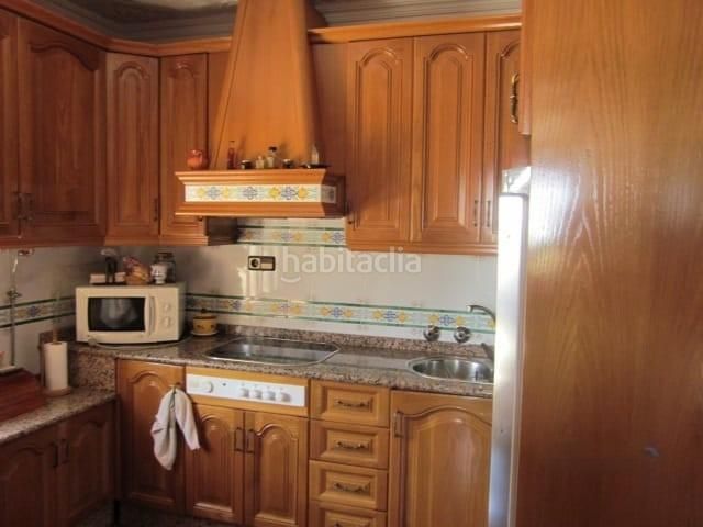 Foto d1d0b713-3610-44d7-b2e9-2b1aa1c4de90. Casa amb aparcament piscina a Cazalla de la Sierra
