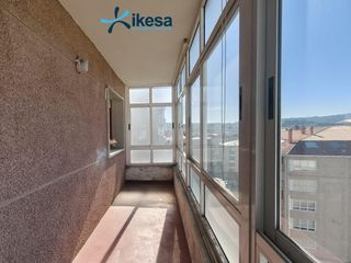 Etagenwohnung in Avenida doutor touron 44. Oportunidad piso en vilagarcia de arousa