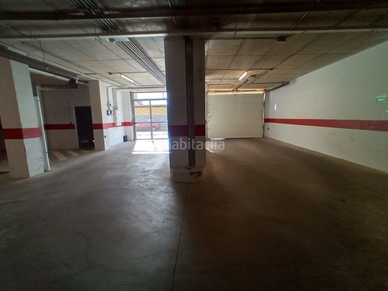 Foto 5c042a40-f84b-48f6-83ae-986f1e28f150. Aparcament cotxe a Muelle Ceuta