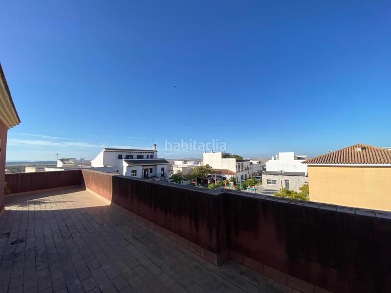 Foto 50d9616b-ef36-4fc5-82ae-97f3b316dbcc. Attique avec parking dans Trebujena