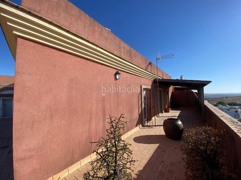 Foto a1ffe680-8c84-49e2-9d85-0d3de2079d27. Attique avec parking dans Trebujena