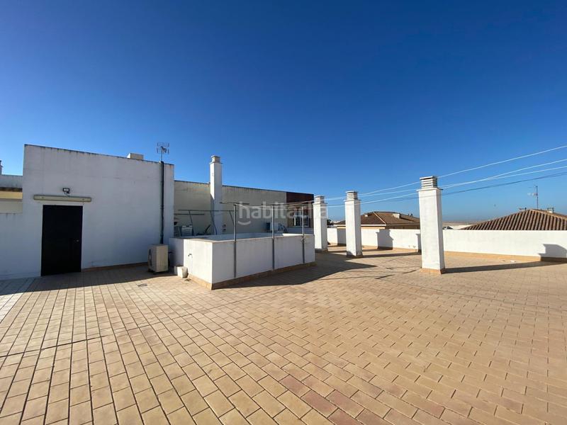 Foto b54ddfae-5abb-48eb-b5cd-41a2b8b29bd1. Attique avec parking dans Trebujena