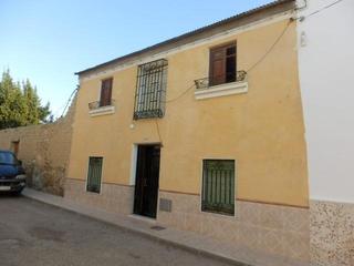 Masía en Mengíbar. Se vende casa en mengíbar