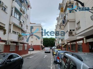 Pis a Ayuntamiento. Venta de vivienda en torremolinos, málaga
