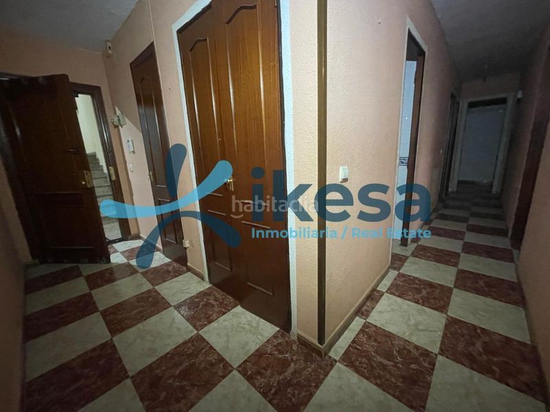Foto ca0af168-7b15-40ea-9fe5-1006c8f85174. Pis a Arrayanes Linares