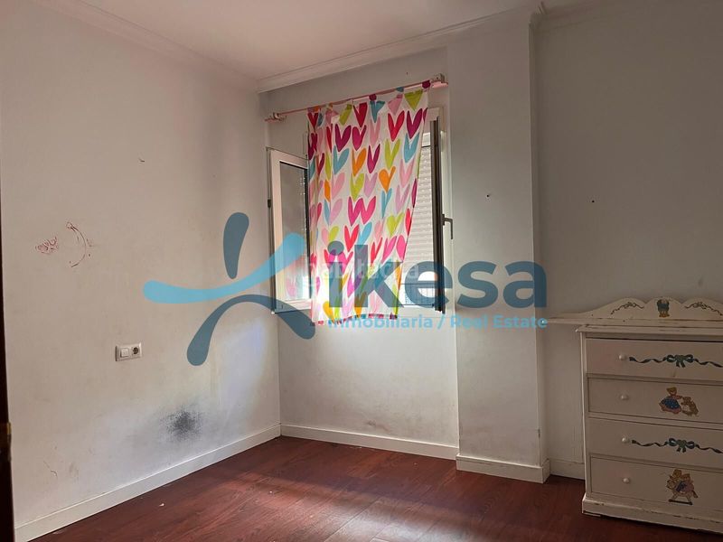 Foto d8718f33-c218-4eba-88ce-a3da83ba3978. Piso  en venta vpo , con terraza en Salesianos Utrera
