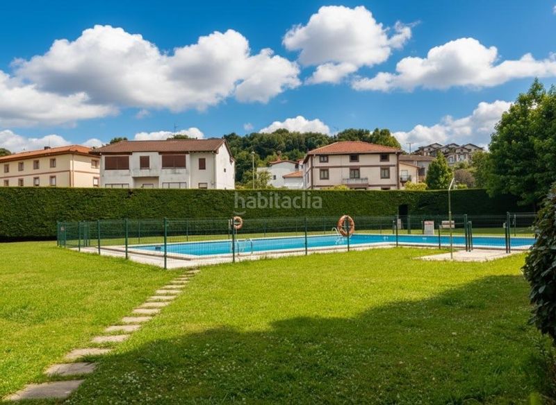 Foto 8eba3896-7b72-42a7-b562-0a504d99e926. Pis amb piscina a Mioño-Santullán Castro - Urdiales