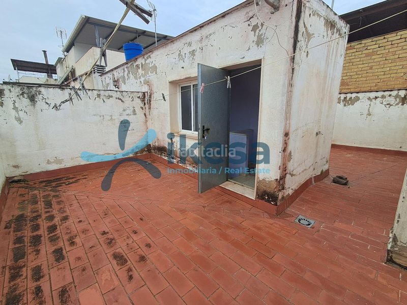 Foto 108439c9-d1dd-4c94-a4d6-d0170e8354d2. Casa adossada a Puente Genil