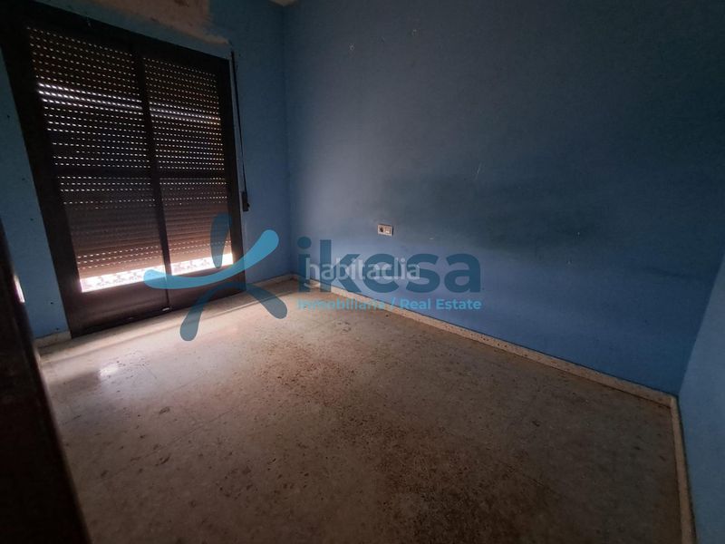 Foto ea207ee8-5d53-4661-9059-d761d62103f2. Casa adossada a Puente Genil