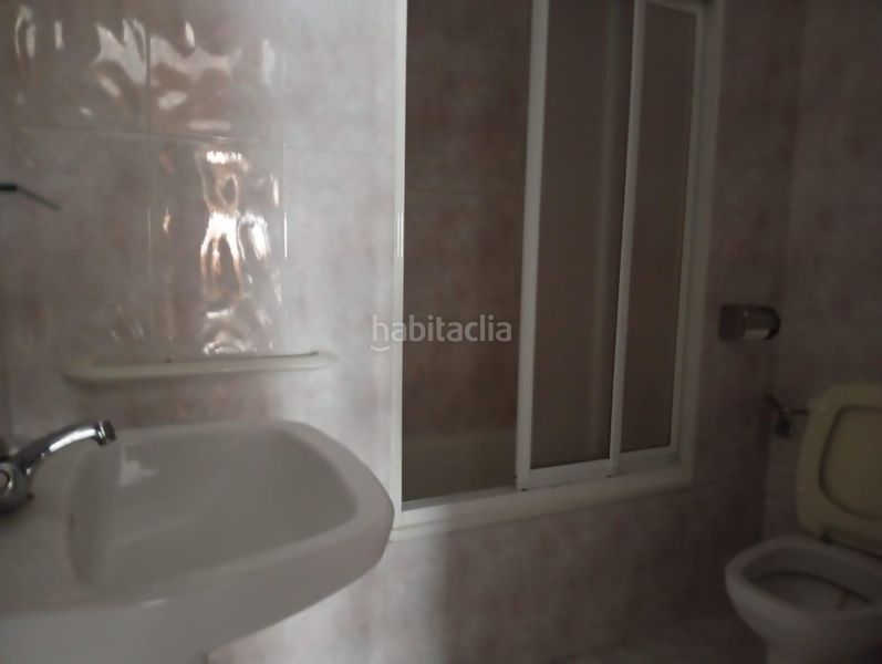 Foto 2083dc8d-35ca-40ee-b72d-1c056728b7be. Edificio en del progreso 171 hostal en venta en a rua en Rúa (A)