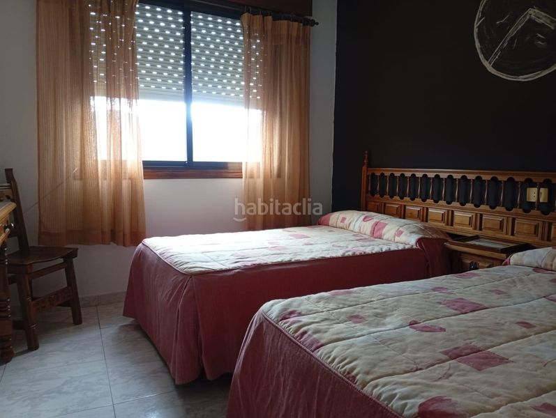 Foto 514a5132-e916-4896-a5d1-6fb5b0688fa4. Edificio en del progreso 171 hostal en venta en a rua en Rúa (A)