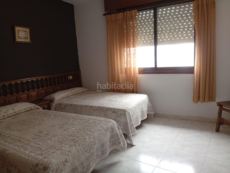 Foto 967e76f2-67c2-41a0-9c94-180d38e2a984. Edificio en del progreso 171 hostal en venta en a rua en Rúa (A)
