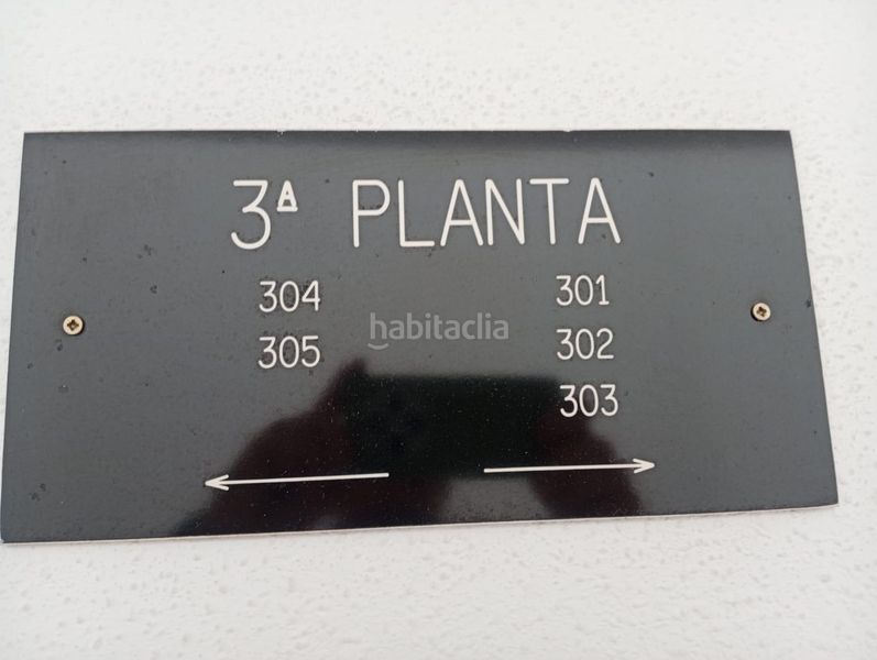 Foto f202efb5-1d91-4f03-a558-6c216682d893. Edificio en del progreso 171 hostal en venta en a rua en Rúa (A)