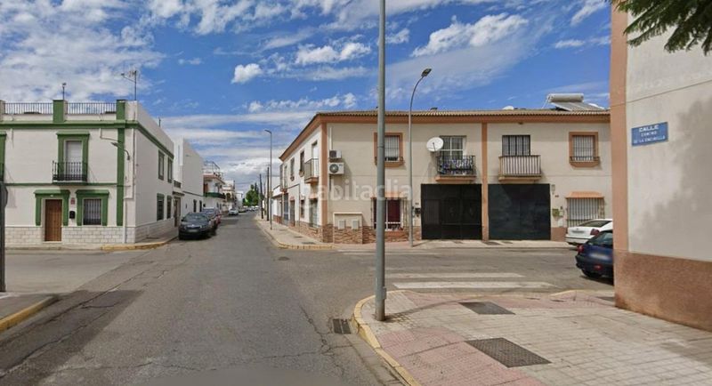 Foto 99aec920-d478-44b9-8b2e-a4f0ca80c280. Casa adossada a Brenes