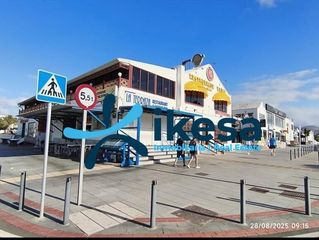 Local Comercial en Puerto del Carmen. Venta de 2 locales en avenida playas, las tías las palmas.