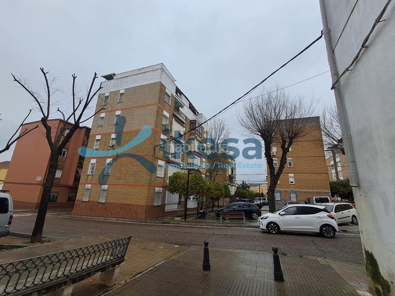 Foto be38e09d-2eaa-469f-8fc1-cb0a026c24a9. Apartament a El Valle Lucena