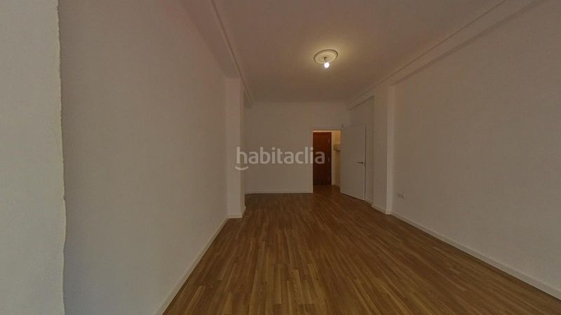 Foto ac54a16b-4a2f-476e-b951-2f1cd993f2c4. Pis a Los Remedios Sevilla