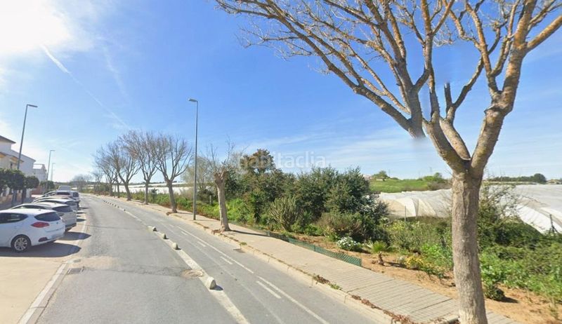 Foto 64157913-35da-4af1-9df8-867d50d5cda4. Casa adossada amb aparcament a Lepe