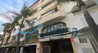 Local Comercial a Zona Martiánez. Venta de local comercial en puerto de la cruz, tenerife. activo