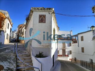 Semi detached house in Espejo. Venta de casa adosada