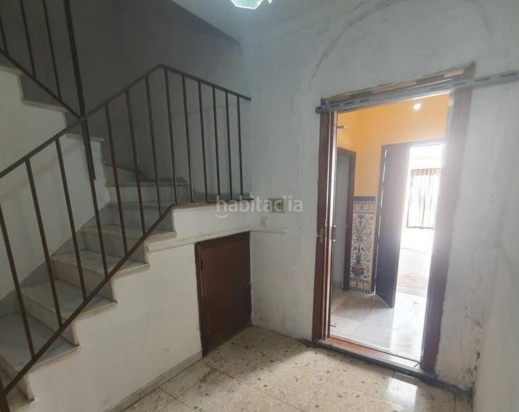 Foto 4a9c7bb1-8fe6-48c8-bec7-9f29f9f7d037. Casa adossada a Marchena