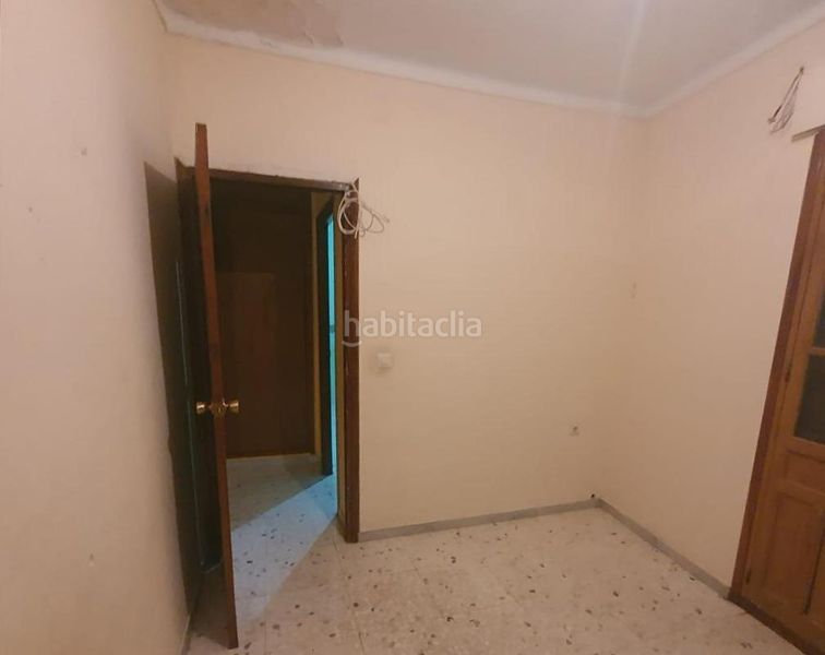 Foto 7a974f81-07b0-409f-a8e0-87f3c4d42a5b. Casa adossada a Marchena