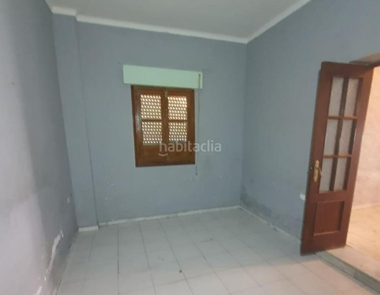 Foto ea9ea5ee-aaee-457e-95c5-d2703b80b3d6. Casa adossada a Marchena