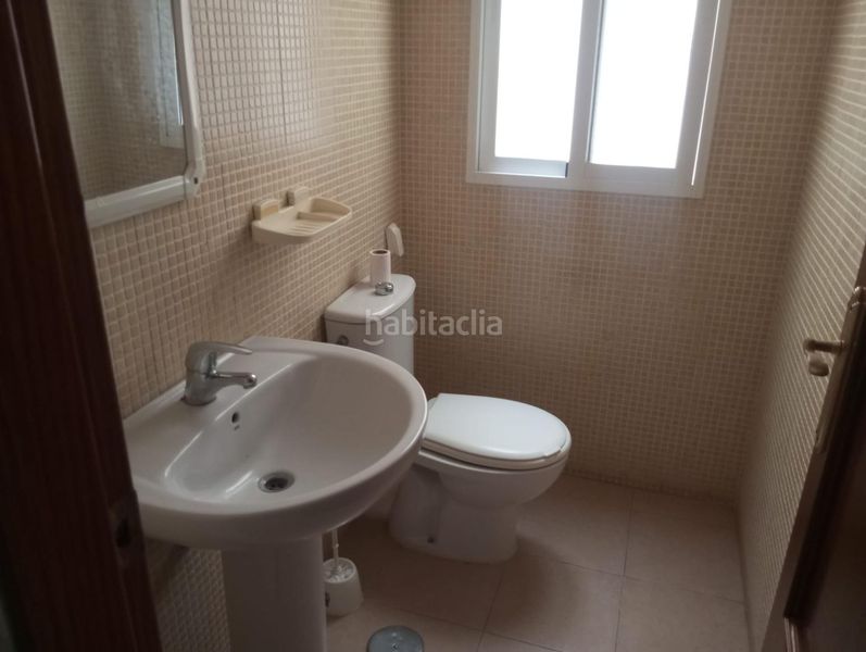 Foto cd6d8def-3c0b-43ac-81c1-1c13a1533cf8. Pis amb aparcament a Almendralejo