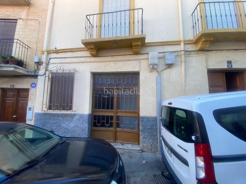 Foto b3835dfe-8d41-4422-b2bc-6dfe3edc45c0. Local comercial a Guadix