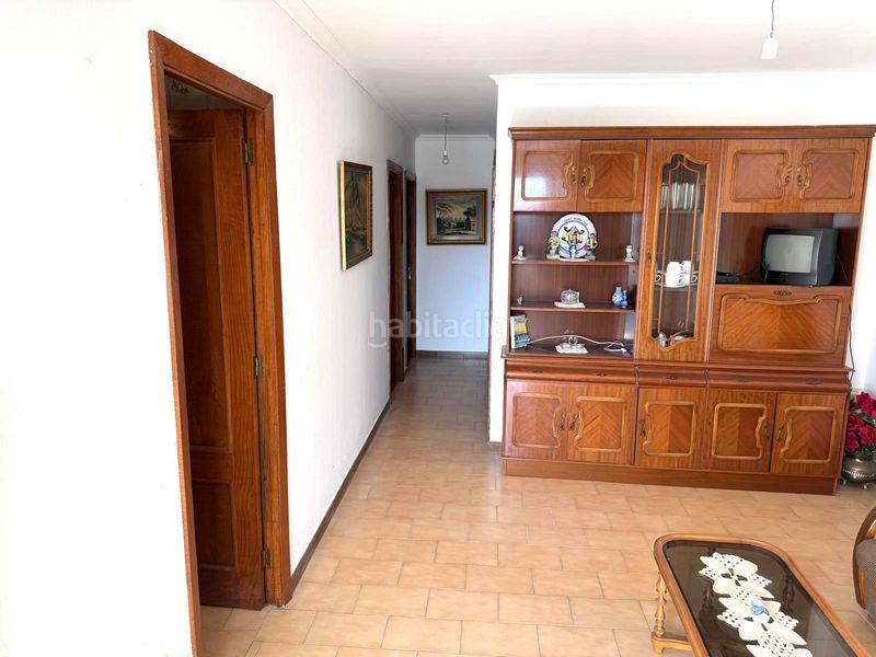 Foto a79e6769-d6ff-427c-be3d-3c6992bc5bae. Casa adossada amb aparcament a Verín