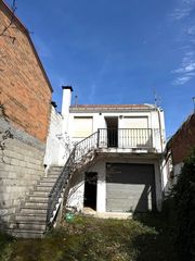 Casa adossada en Ver�n. Oportunidad en ver�n casa de dos plantas independientes