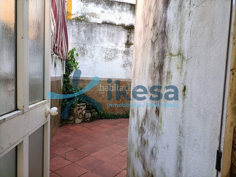 Foto 1f99e787-8684-4412-bc2d-4a74c8a46809. Casa adosada en caño 3 a reformar vivienda . córdoba en Valenzuela