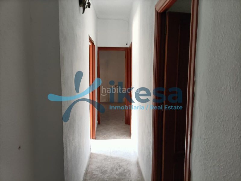 Foto a44a485f-0bee-4426-83af-f6a4cf923b6b. Casa adosada en caño 3 a reformar vivienda . córdoba en Valenzuela