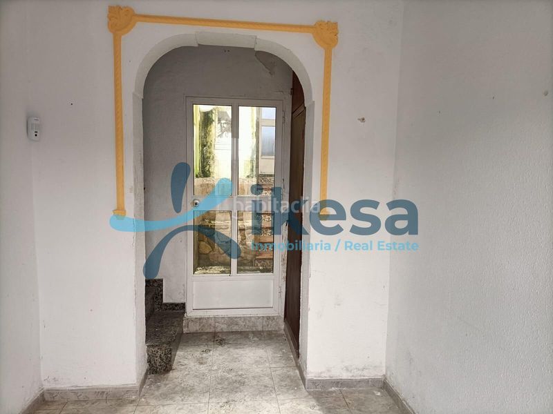 Foto edd3029c-d391-4bcf-80ef-12def73873d3. Casa adosada en caño 3 a reformar vivienda . córdoba en Valenzuela