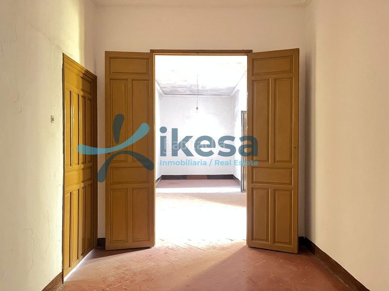 Foto 6a586039-812f-42c7-83f9-0560d2f19423. Casa adossada a Coronil (El)