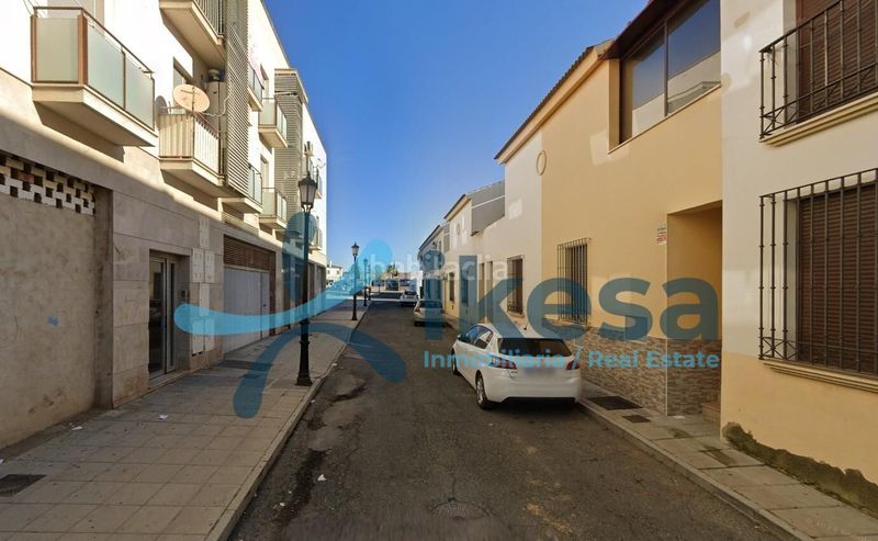 Foto dbb907c0-4588-4417-8334-336fb87ffba8. Casa adossada amb aparcament a Lepe