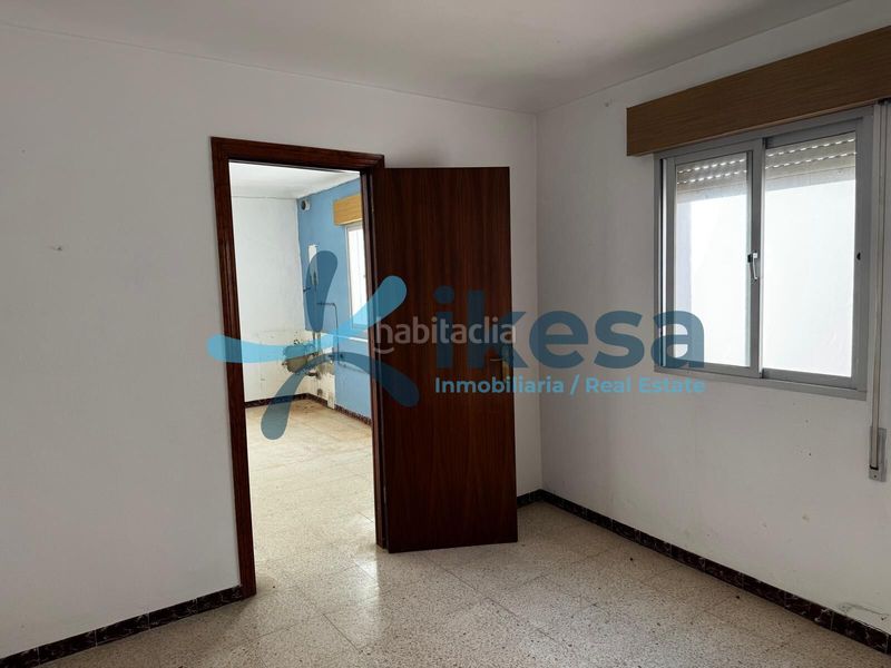 Foto 256b4cb6-faae-429a-8d64-a34dde865145. Pis amb aparcament a Teba