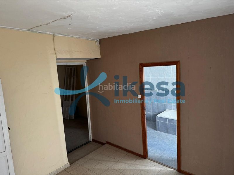 Foto 364c7a33-d412-4fc8-952a-a23cc877610c. Pis amb aparcament a Teba